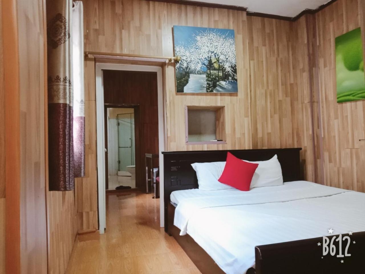 Hanoi Oriental Hotel Esterno foto